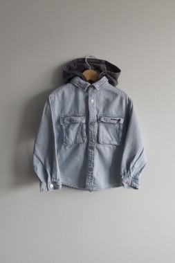 Katana jeansowa z kapturem Zara 110