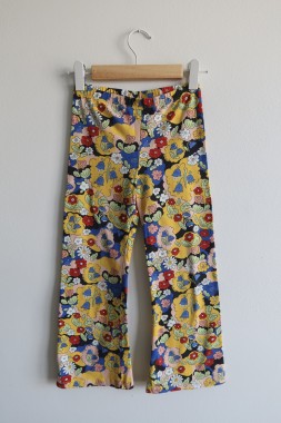 Spodnie kwiaty Mini Rodini 116/122